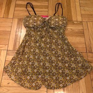 Pookie & Sebastian top